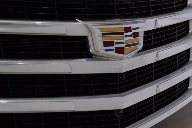 used 2016 Cadillac Escalade ESV car, priced at $26,495