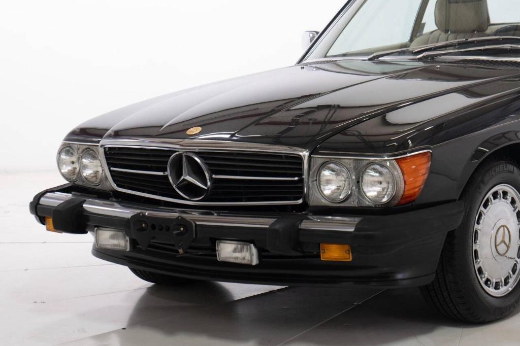 used 1989 Mercedes-Benz SL-Class car, priced at $29,895