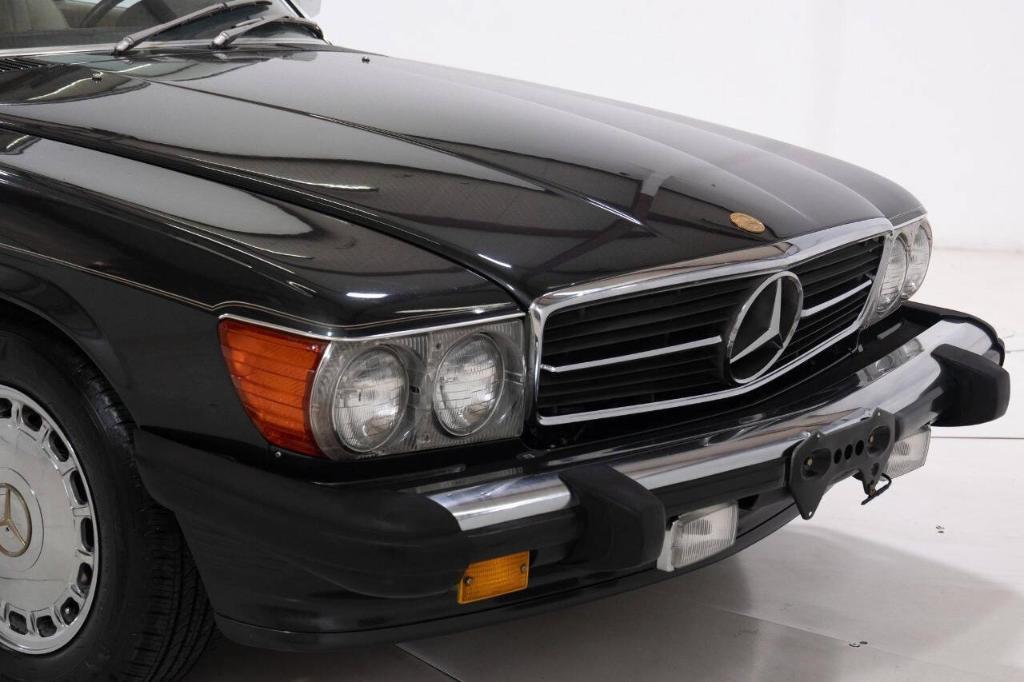 used 1989 Mercedes-Benz SL-Class car, priced at $29,895