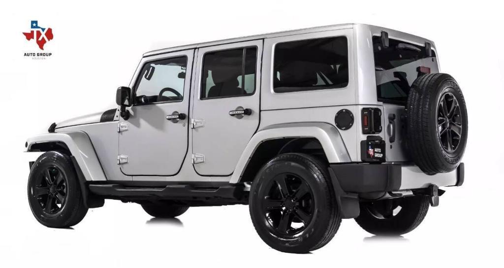 used 2012 Jeep Wrangler Unlimited car, priced at $16,099