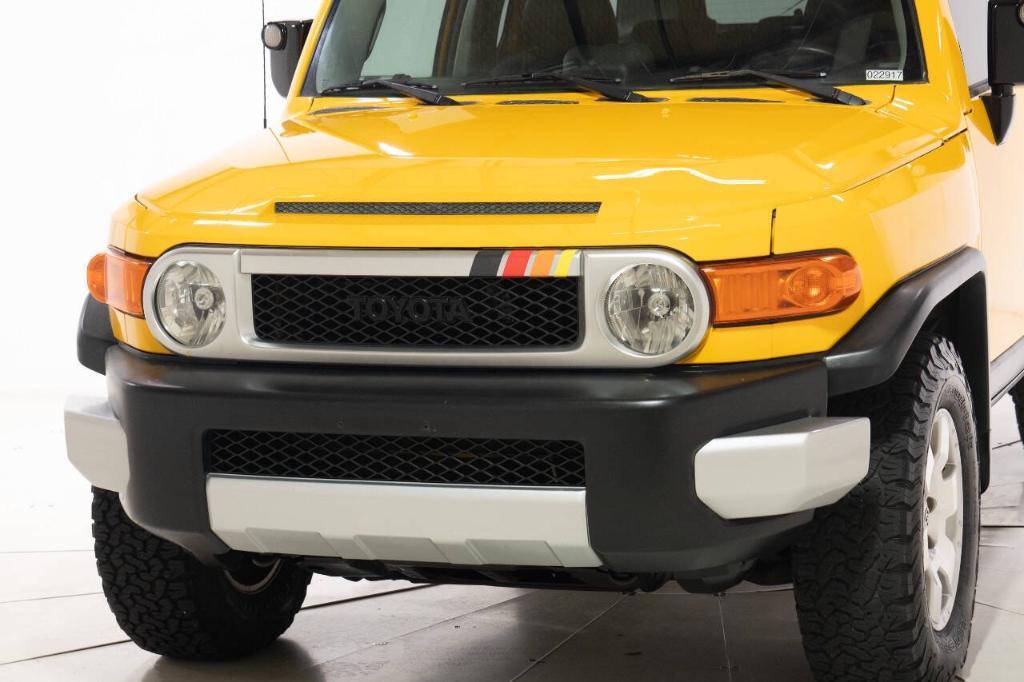 used 2007 Toyota FJ Cruiser car, priced at $19,795