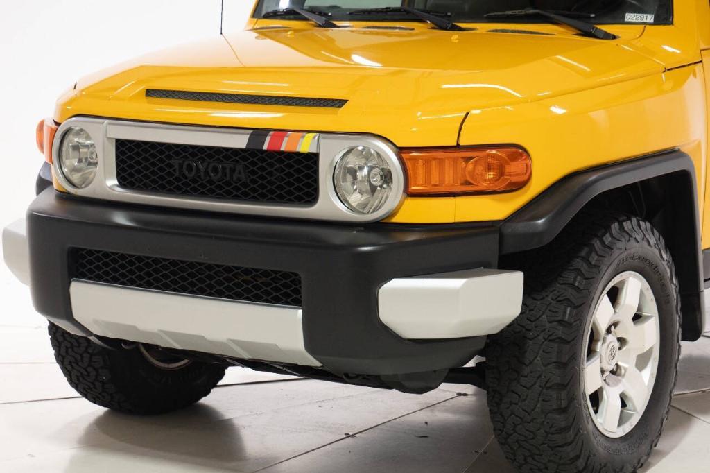 used 2007 Toyota FJ Cruiser car, priced at $19,795