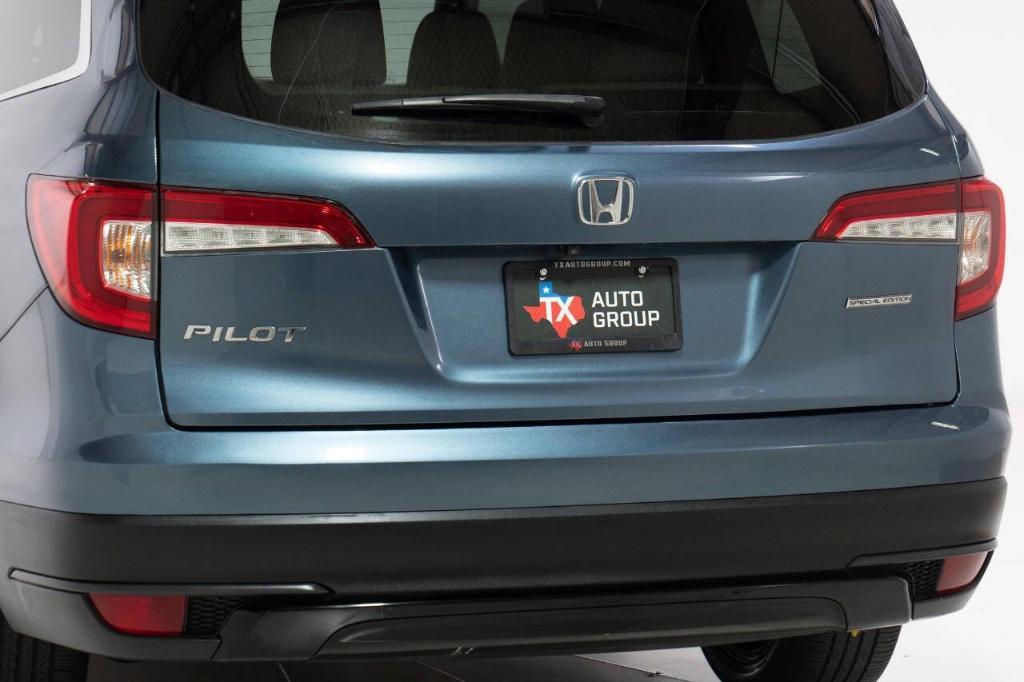 used 2022 Honda Pilot car, priced at $32,995