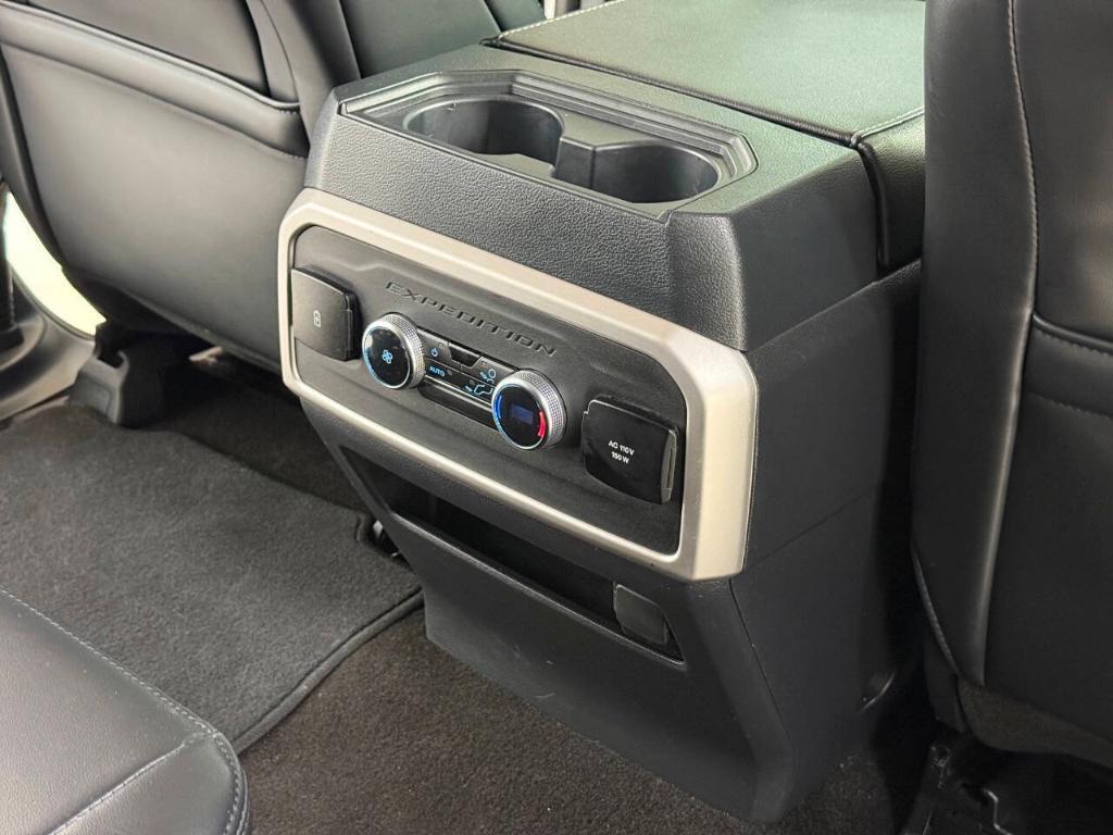 used 2022 Ford Expedition car, priced at $38,195