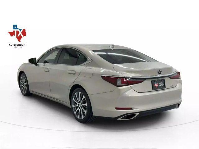 used 2020 Lexus ES 350 car, priced at $27,333