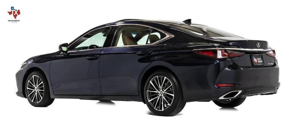 used 2022 Lexus ES 350 car, priced at $35,899