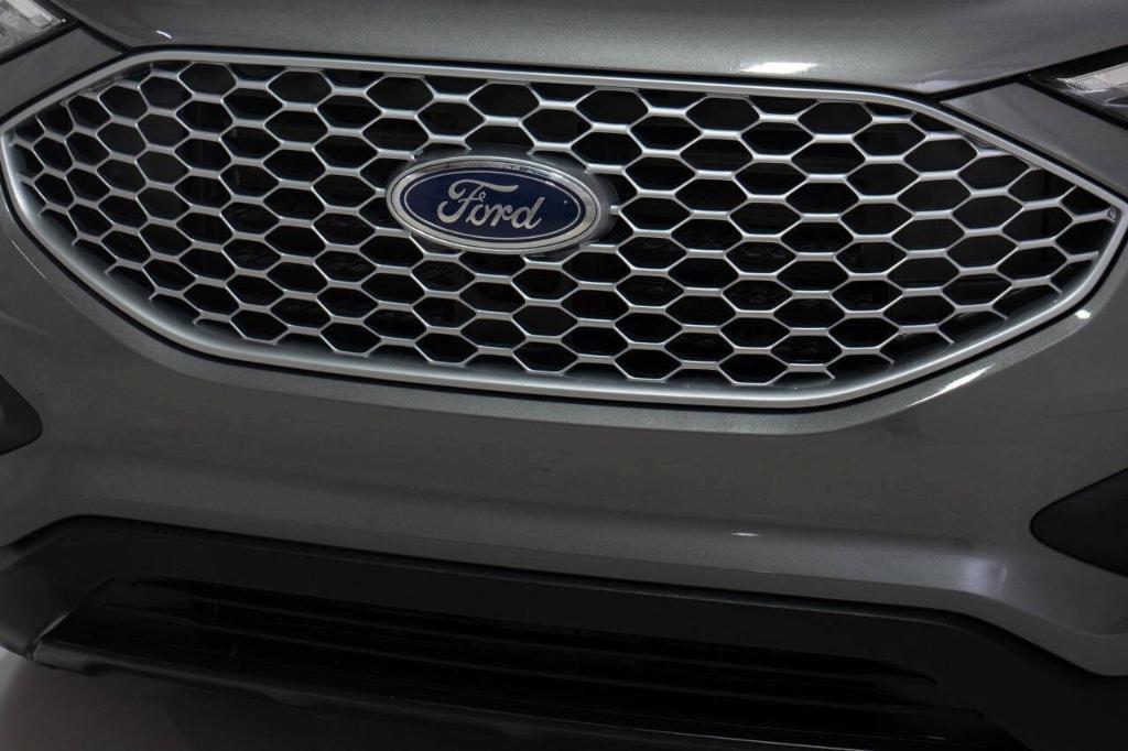 used 2023 Ford Edge car, priced at $19,899