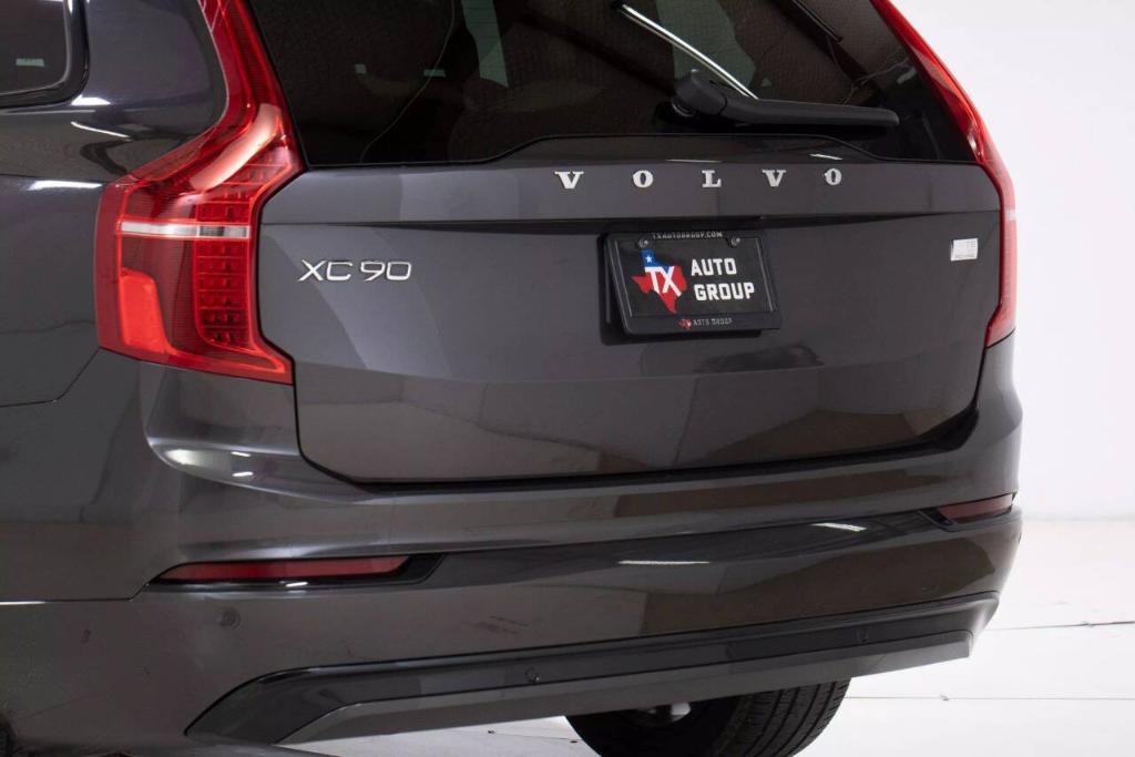 used 2023 Volvo XC90 Recharge Plug-In Hybrid car, priced at $49,350