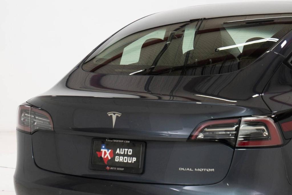 used 2022 Tesla Model 3 car, priced at $28,995