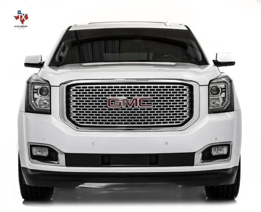 used 2017 GMC Yukon car, priced at $26,599