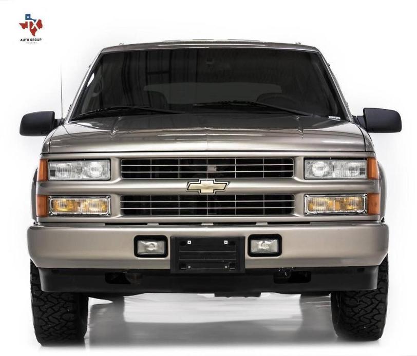 used 2000 Chevrolet Tahoe car, priced at $19,695