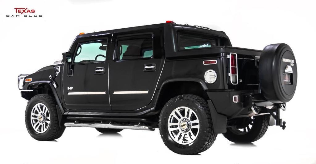 used 2005 Hummer H2 car, priced at $29,895