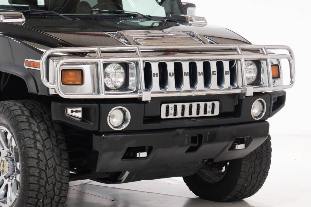 used 2005 Hummer H2 car, priced at $29,895