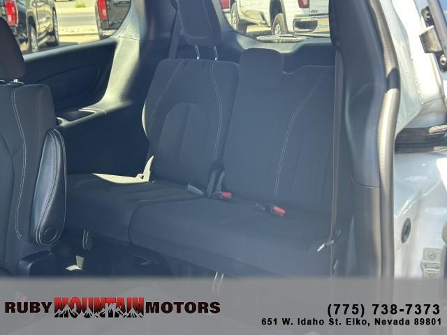 used 2023 Chrysler Pacifica car, priced at $30,995