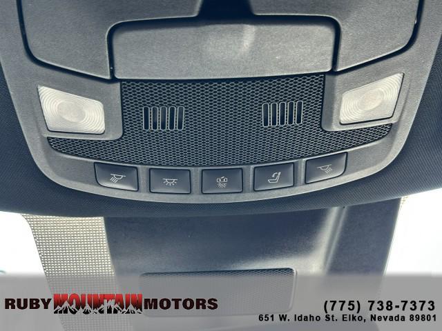 used 2021 Lincoln Navigator car, priced at $38,995