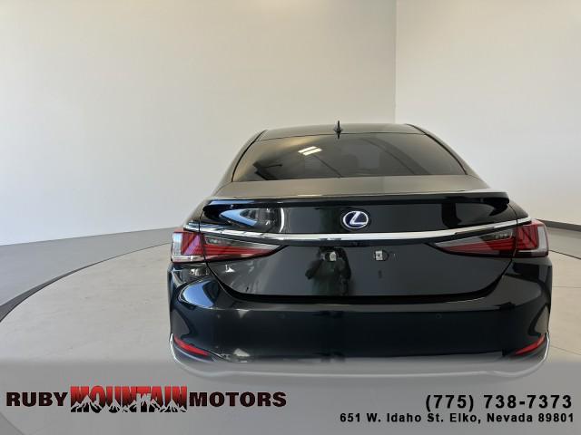 used 2021 Lexus ES 300h car, priced at $31,995