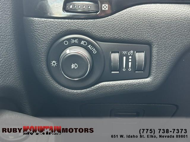 used 2021 Jeep Cherokee car, priced at $21,995
