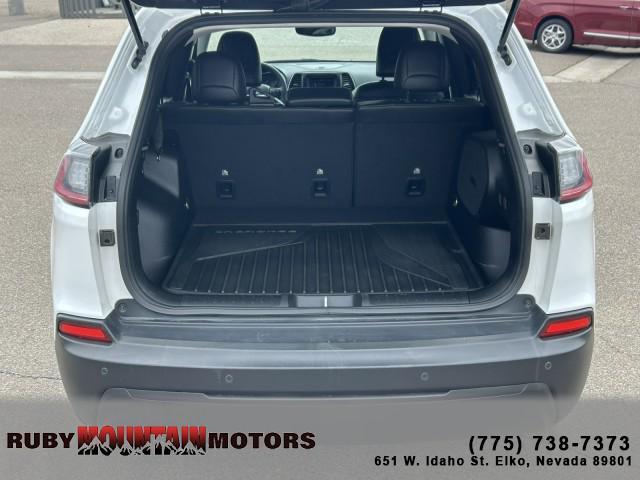 used 2021 Jeep Cherokee car, priced at $21,995