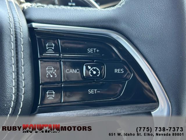 used 2023 Jeep Grand Cherokee car, priced at $39,995