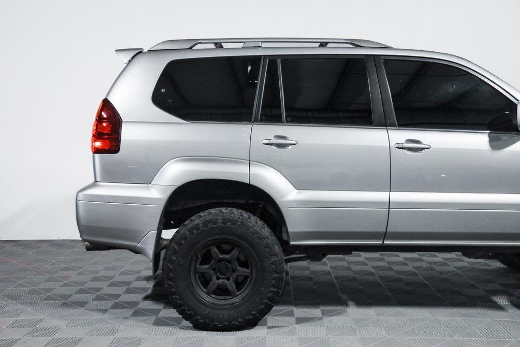 used 2006 Lexus GX 470 car, priced at $13,990