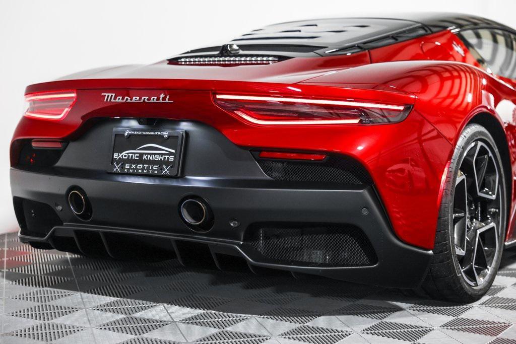 used 2022 Maserati MC20 car, priced at $183,995