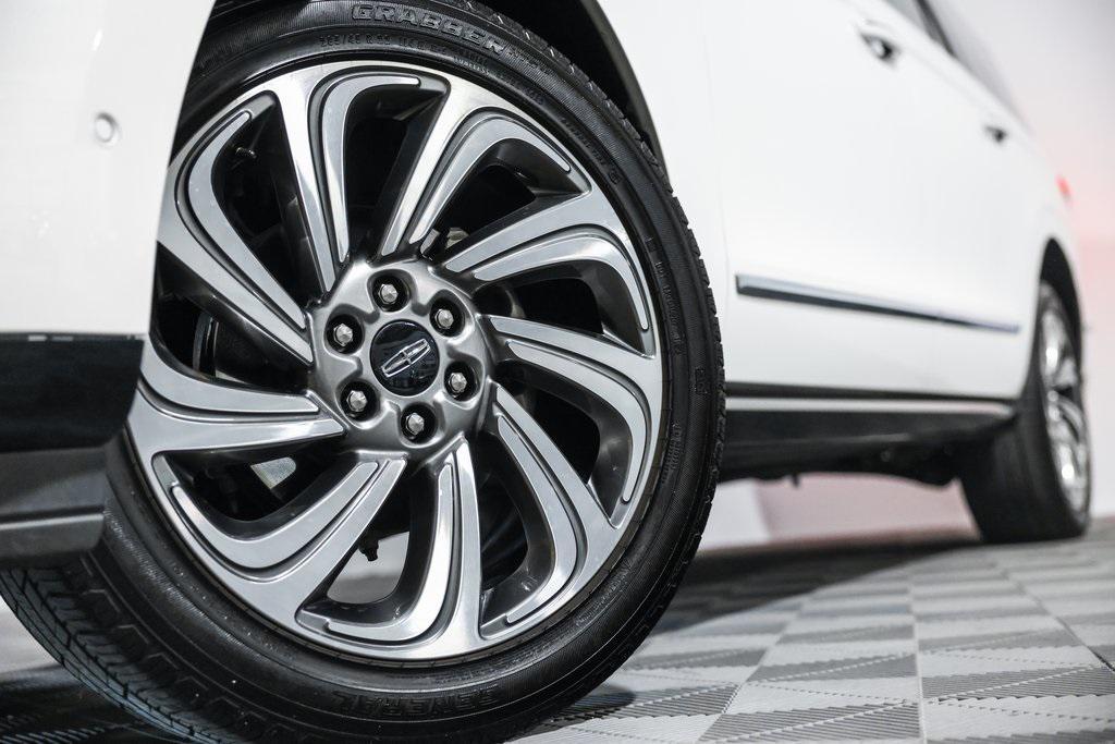 used 2023 Lincoln Navigator car, priced at $59,995