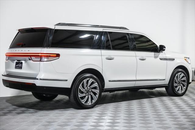 used 2023 Lincoln Navigator car, priced at $66,900