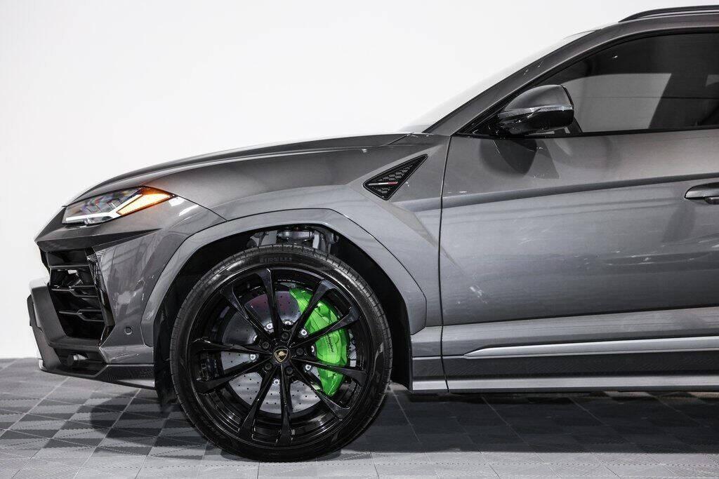 used 2022 Lamborghini Urus car, priced at $219,995