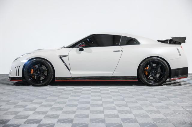 used 2016 Nissan GT-R car, priced at $179,900