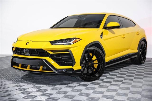 used 2022 Lamborghini Urus car, priced at $229,995