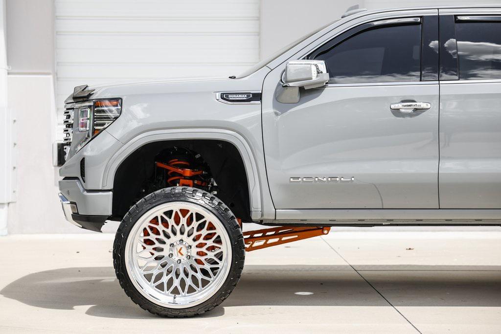 used 2025 GMC Sierra 1500 car, priced at $99,000
