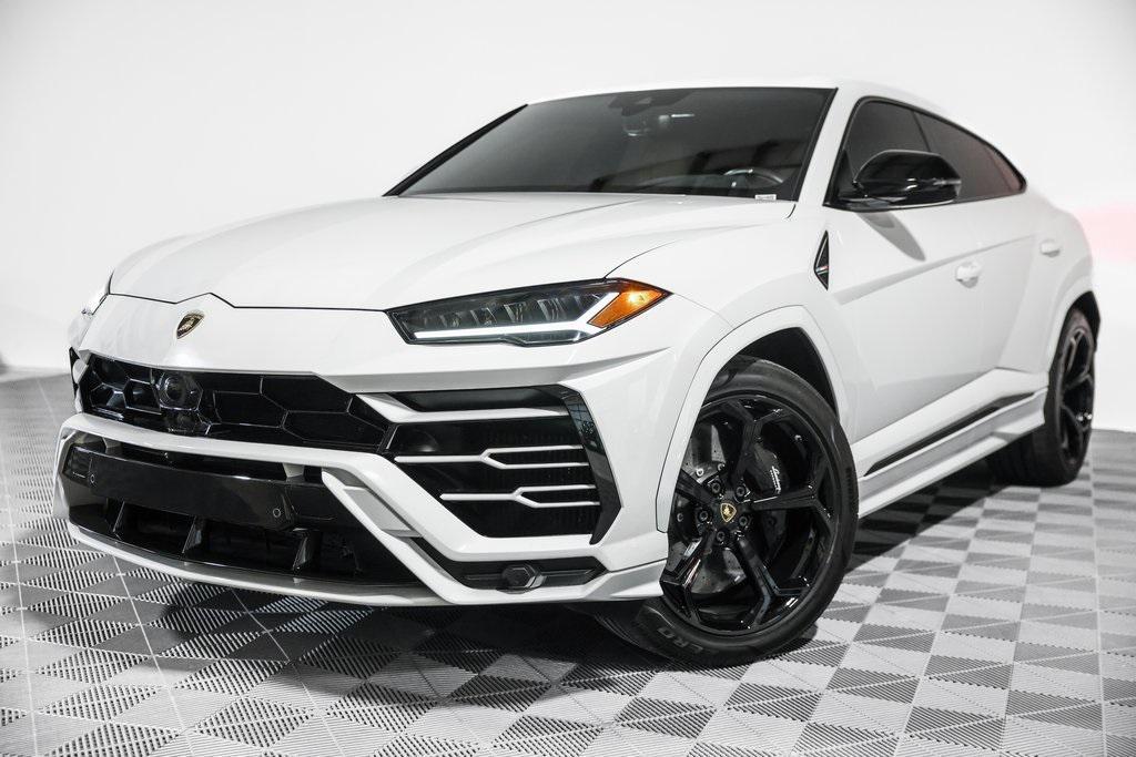 used 2020 Lamborghini Urus car, priced at $179,995
