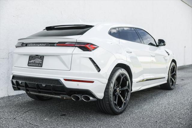 used 2020 Lamborghini Urus car, priced at $182,995