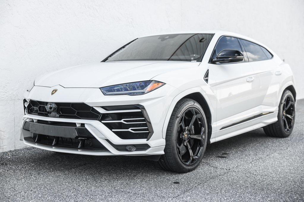 used 2020 Lamborghini Urus car, priced at $179,995