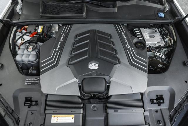 used 2020 Lamborghini Urus car, priced at $182,995