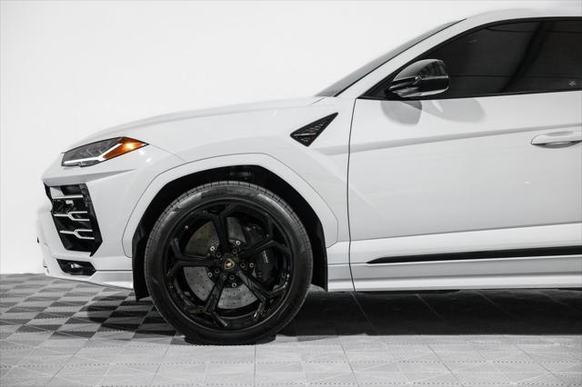 used 2020 Lamborghini Urus car, priced at $194,800