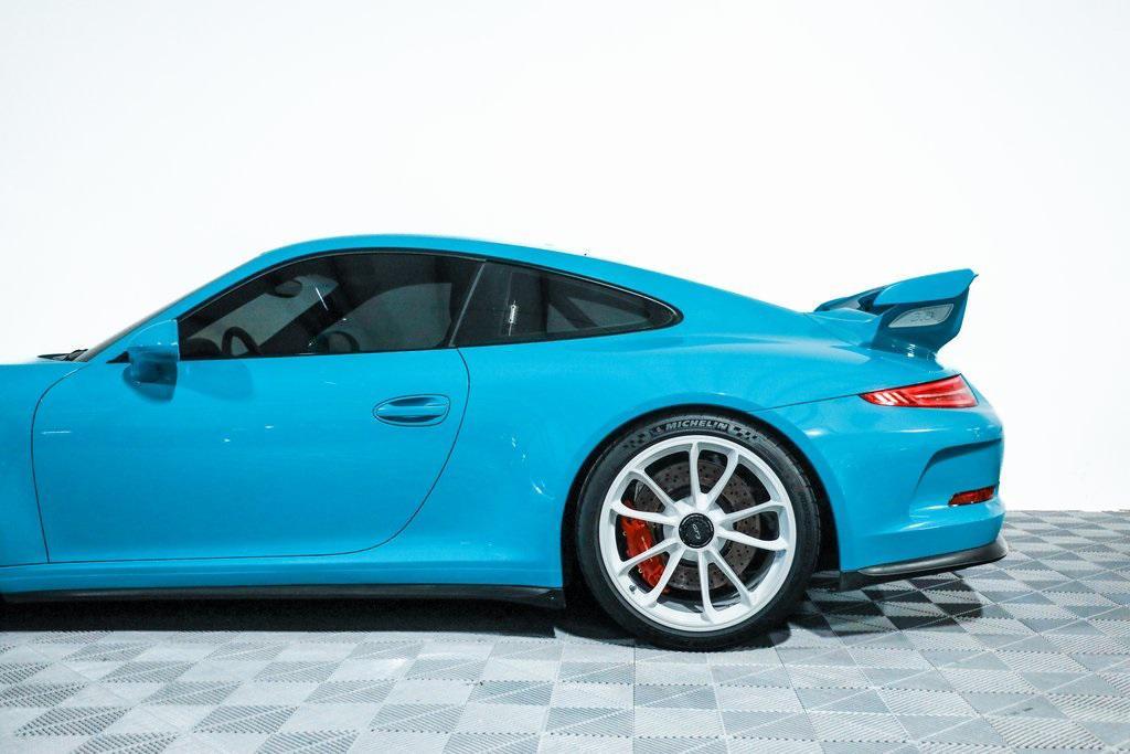 used 2015 Porsche 911 car, priced at $139,995