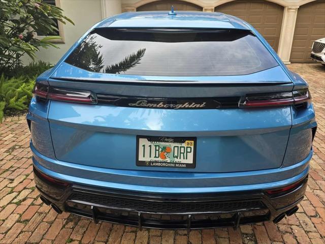 used 2022 Lamborghini Urus car, priced at $231,990