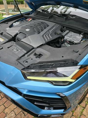 used 2022 Lamborghini Urus car, priced at $231,990