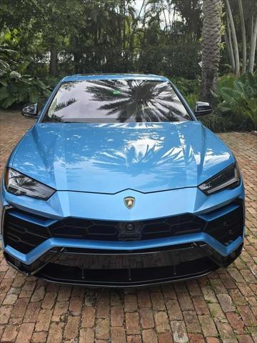 used 2022 Lamborghini Urus car, priced at $231,990