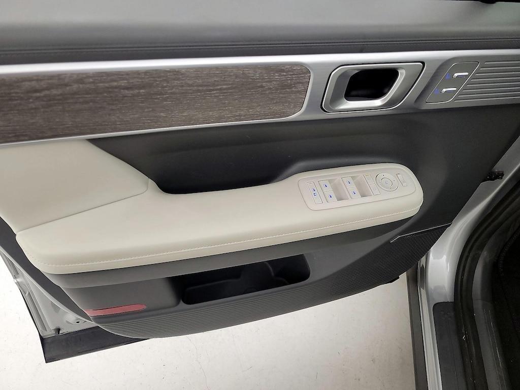 used 2024 Hyundai Santa Fe car, priced at $34,998