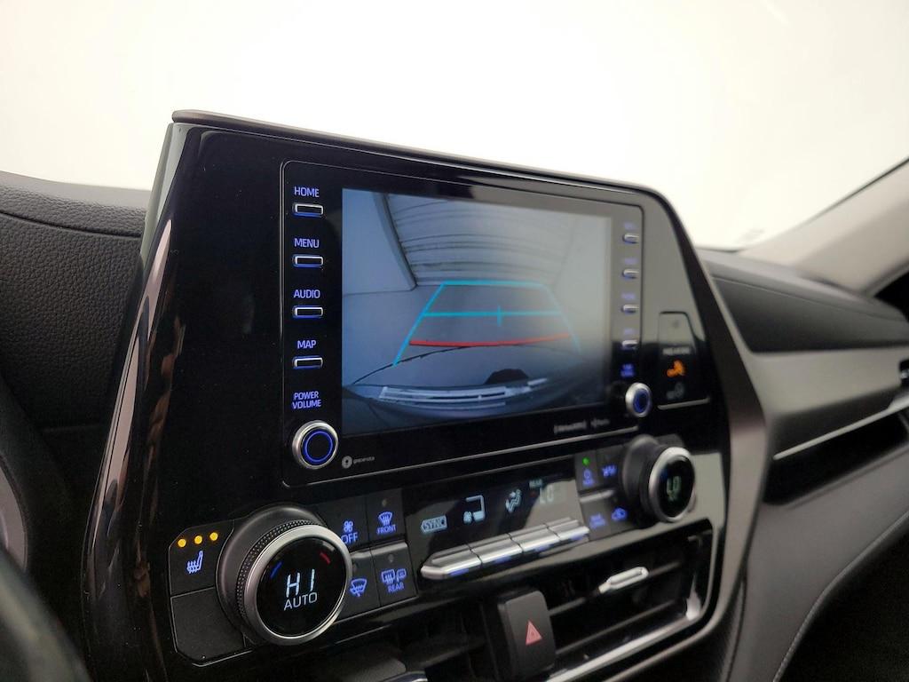used 2021 Toyota Highlander Hybrid car, priced at $39,998