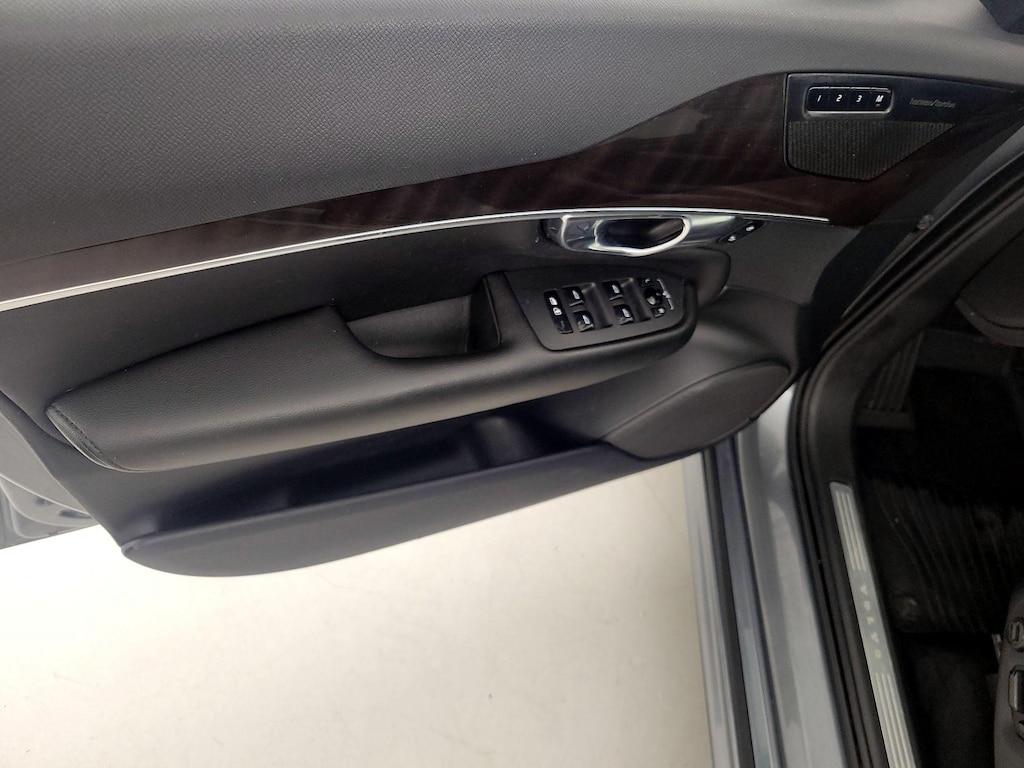 used 2019 Volvo XC90 car, priced at $24,998