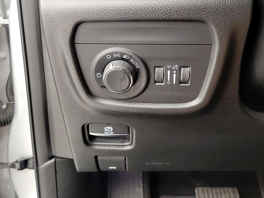 used 2022 Jeep Grand Cherokee car, priced at $27,998