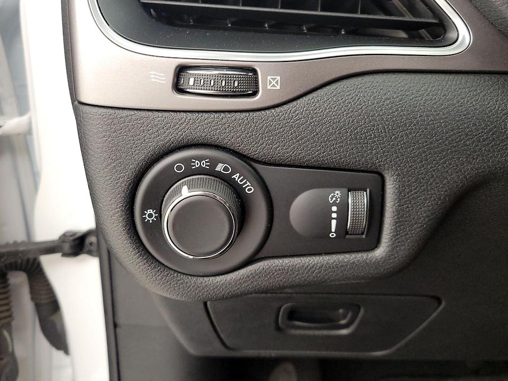 used 2021 Jeep Cherokee car, priced at $19,998