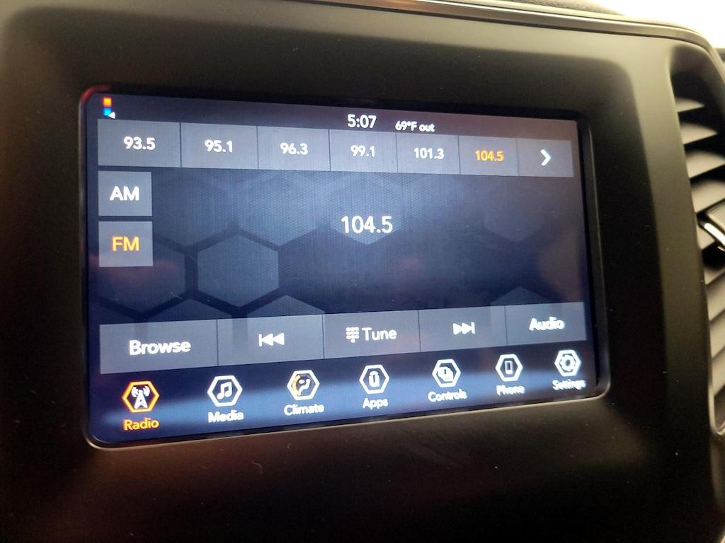 used 2021 Jeep Cherokee car, priced at $19,998