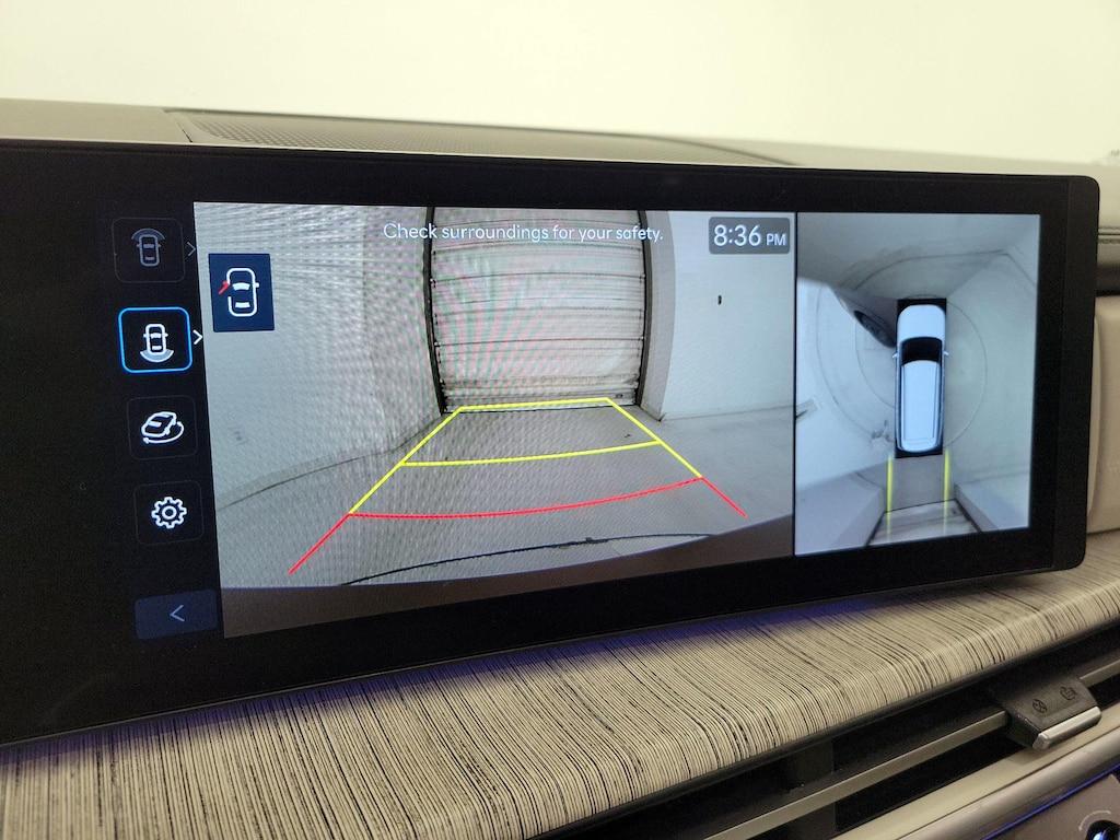 used 2024 Hyundai Santa Fe car, priced at $39,998