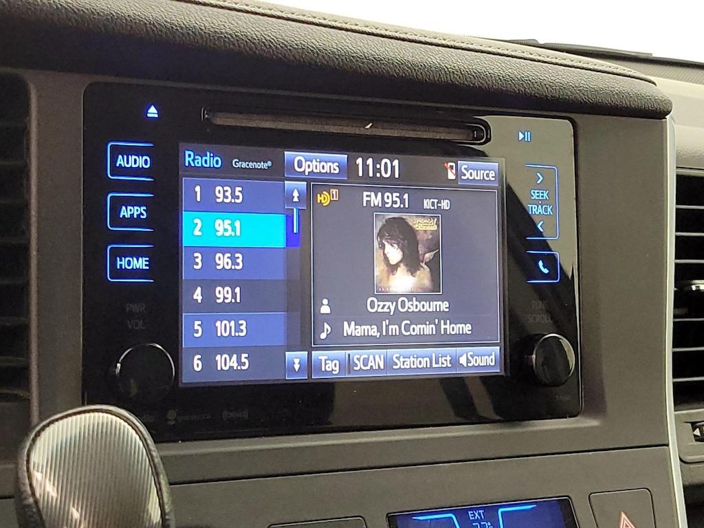 used 2016 Toyota Sienna car, priced at $24,998