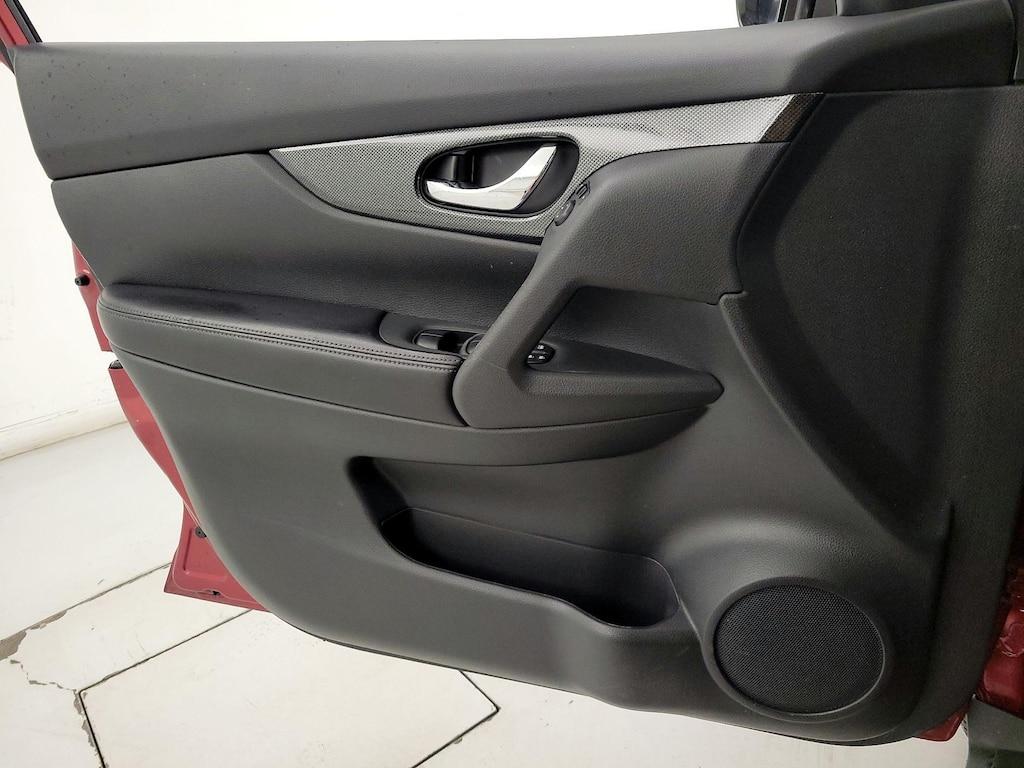 used 2016 Nissan Rogue car, priced at $14,998