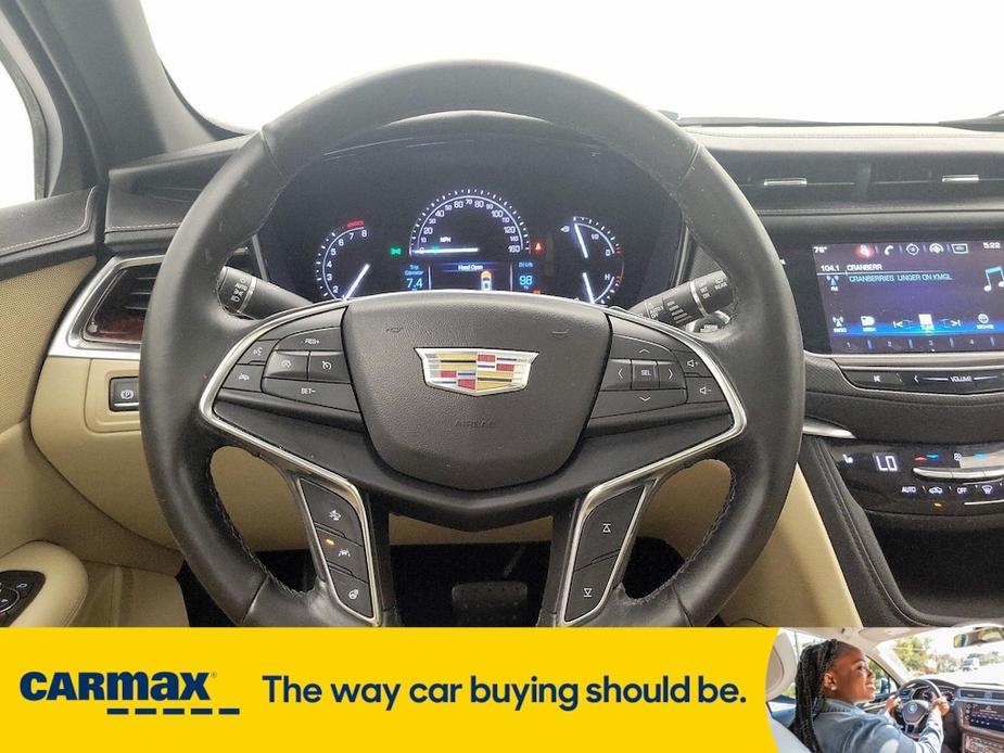 used 2019 Cadillac XT5 car, priced at $22,998